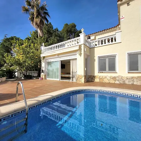 Dom wakacyjny La Marina *